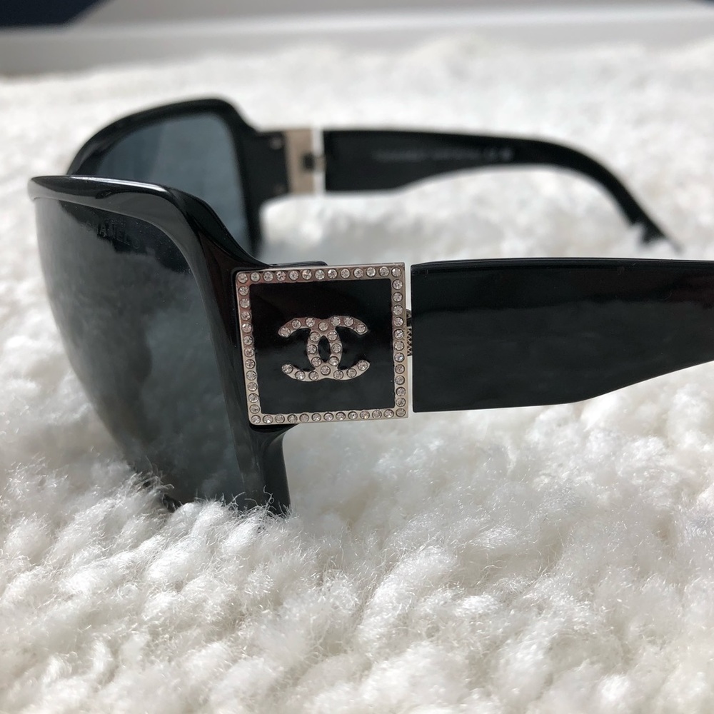 Chanel 5081-b Sunglasses 🕶